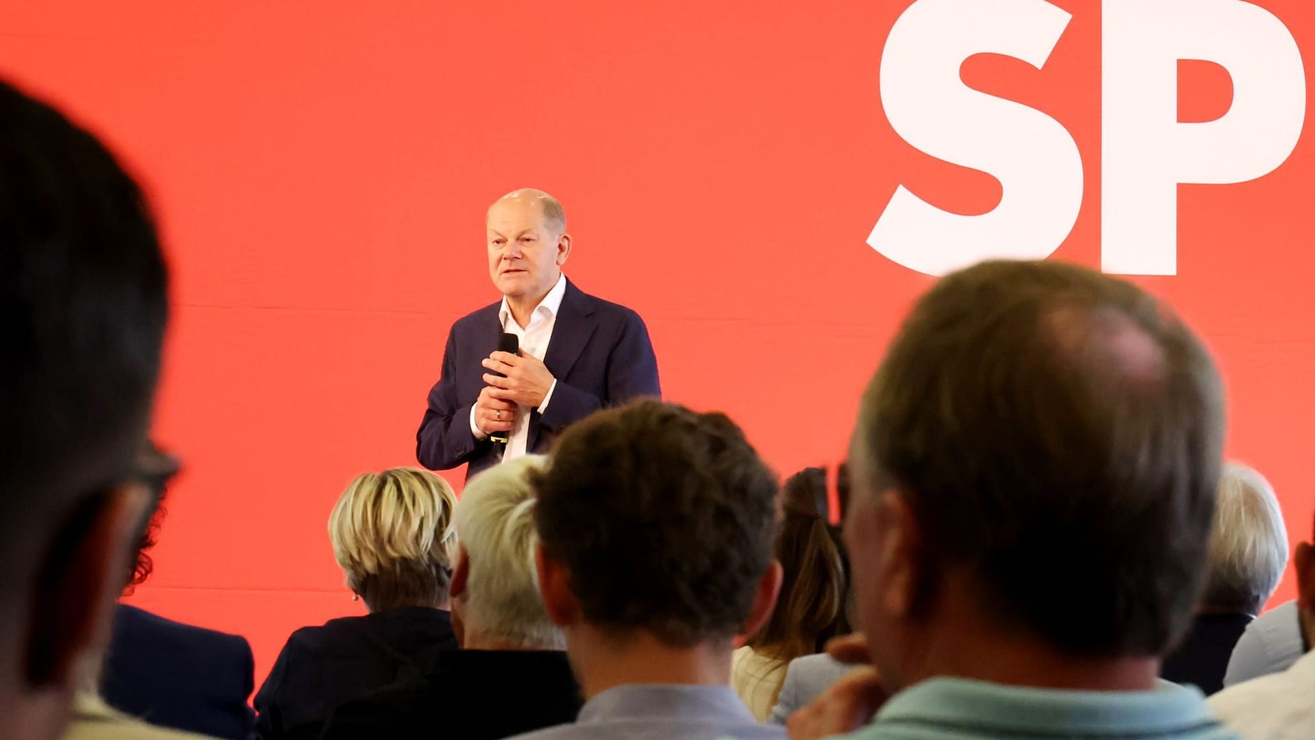 Bürgerdialog mit Bundeskanzler Scholz