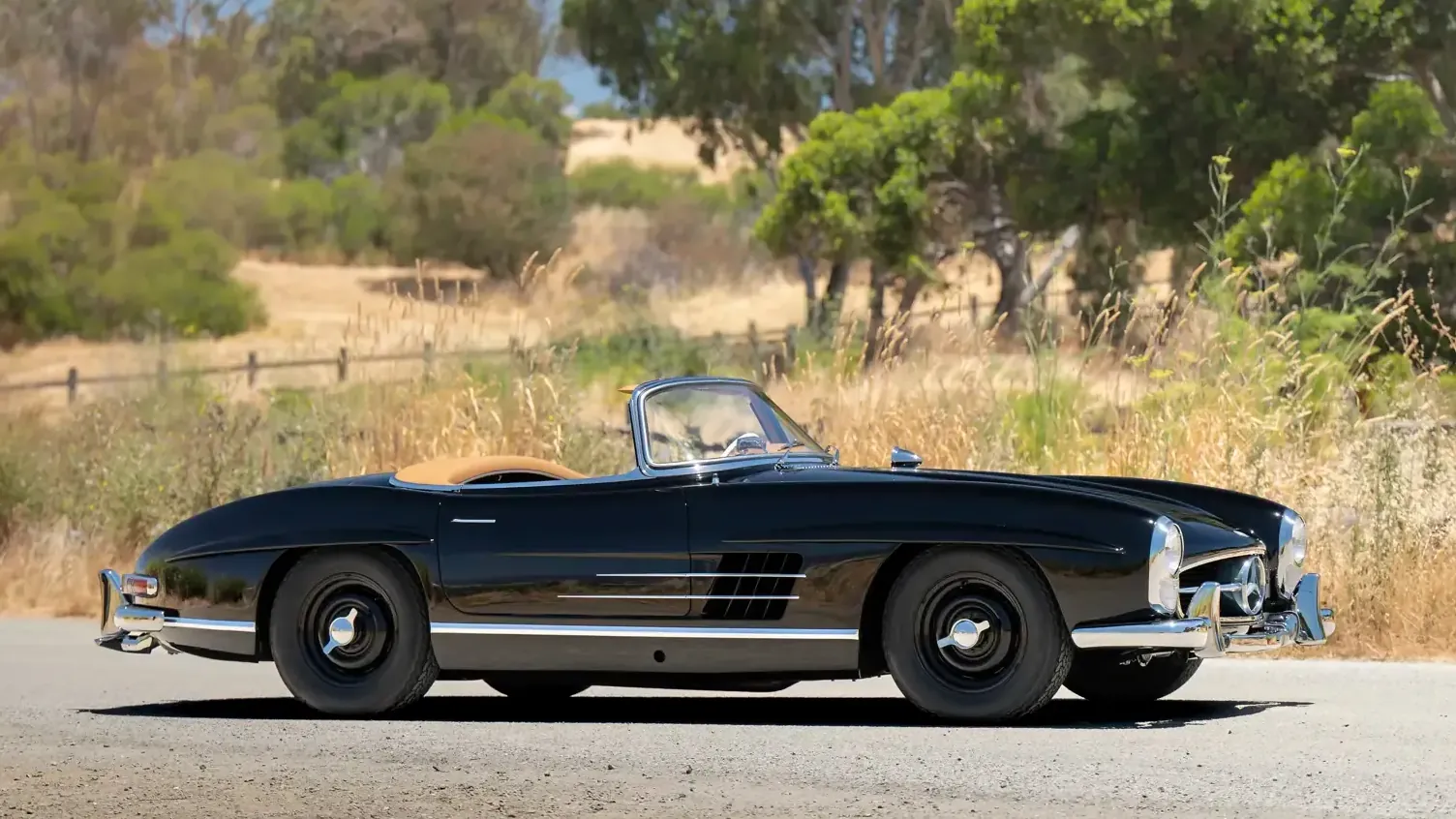 Vielleicht einmalig: Dieser Mercedes 300 SL hat die seltenste Ausstattung aller gebauten Exemplare. Nun wird er versteigert.