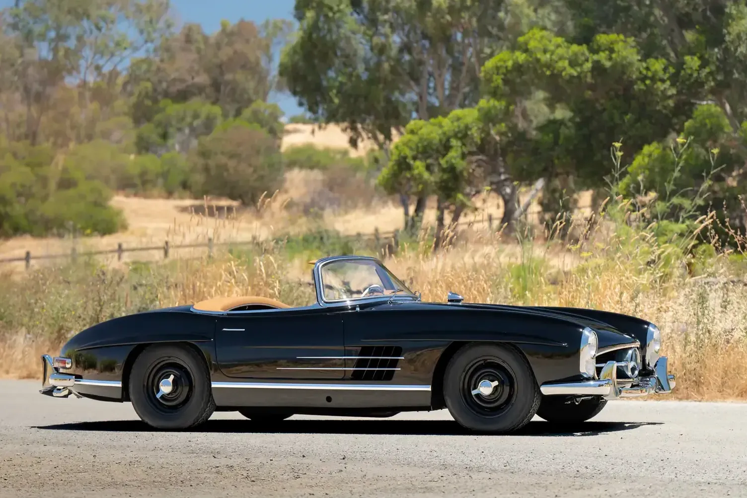 Vielleicht einmalig: Dieser Mercedes 300 SL hat die seltenste Ausstattung aller gebauten Exemplare. Nun wird er versteigert.