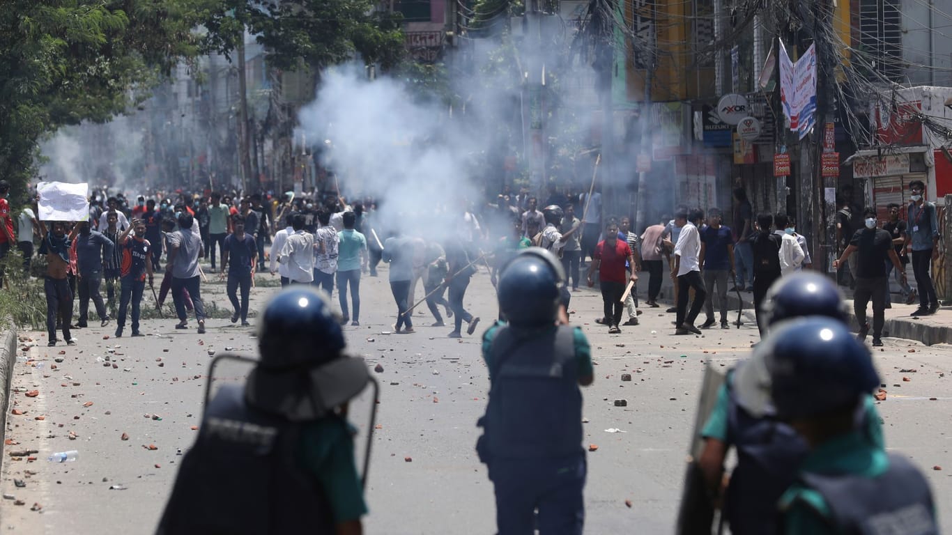 Studenten in Bangladesch protestieren gegen Quotenregelung