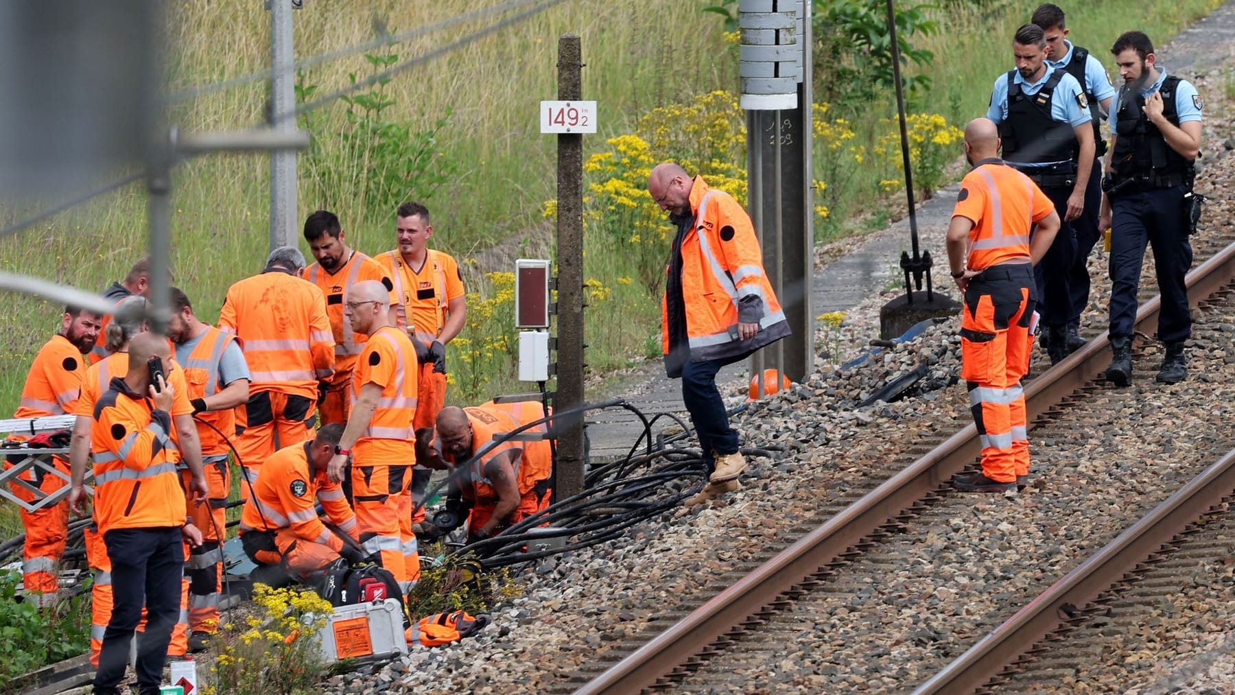 Fransa'da demiryolu kaosu: Olimpiyat eleştirmenlerinden itiraf mektubu