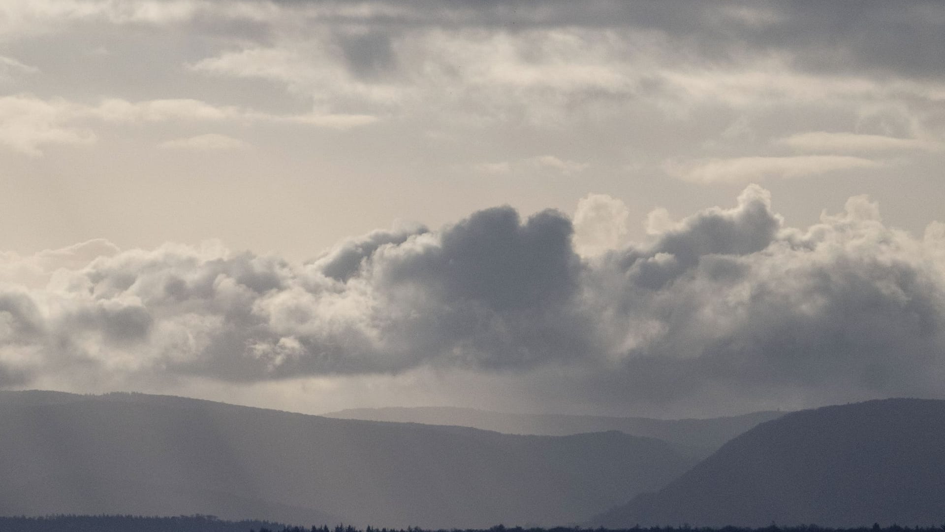 Wolken über der Schwäbischen Alb