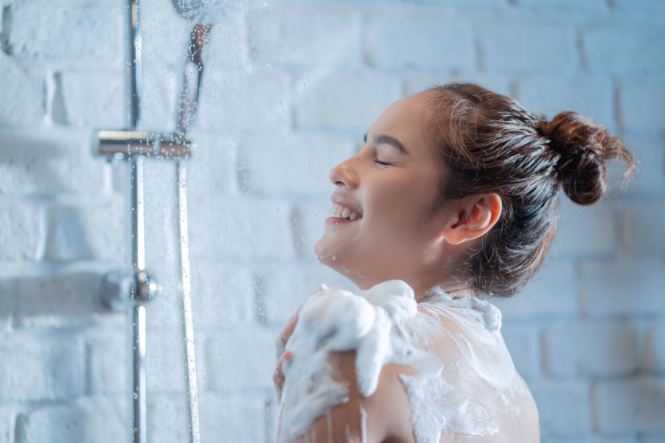 "Öko-Test" untersucht 19 Duschschäume – die meisten sind empfehlenswert.