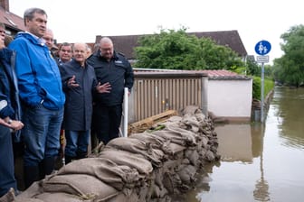 Hochwasser in Bayern - Reichertshofen