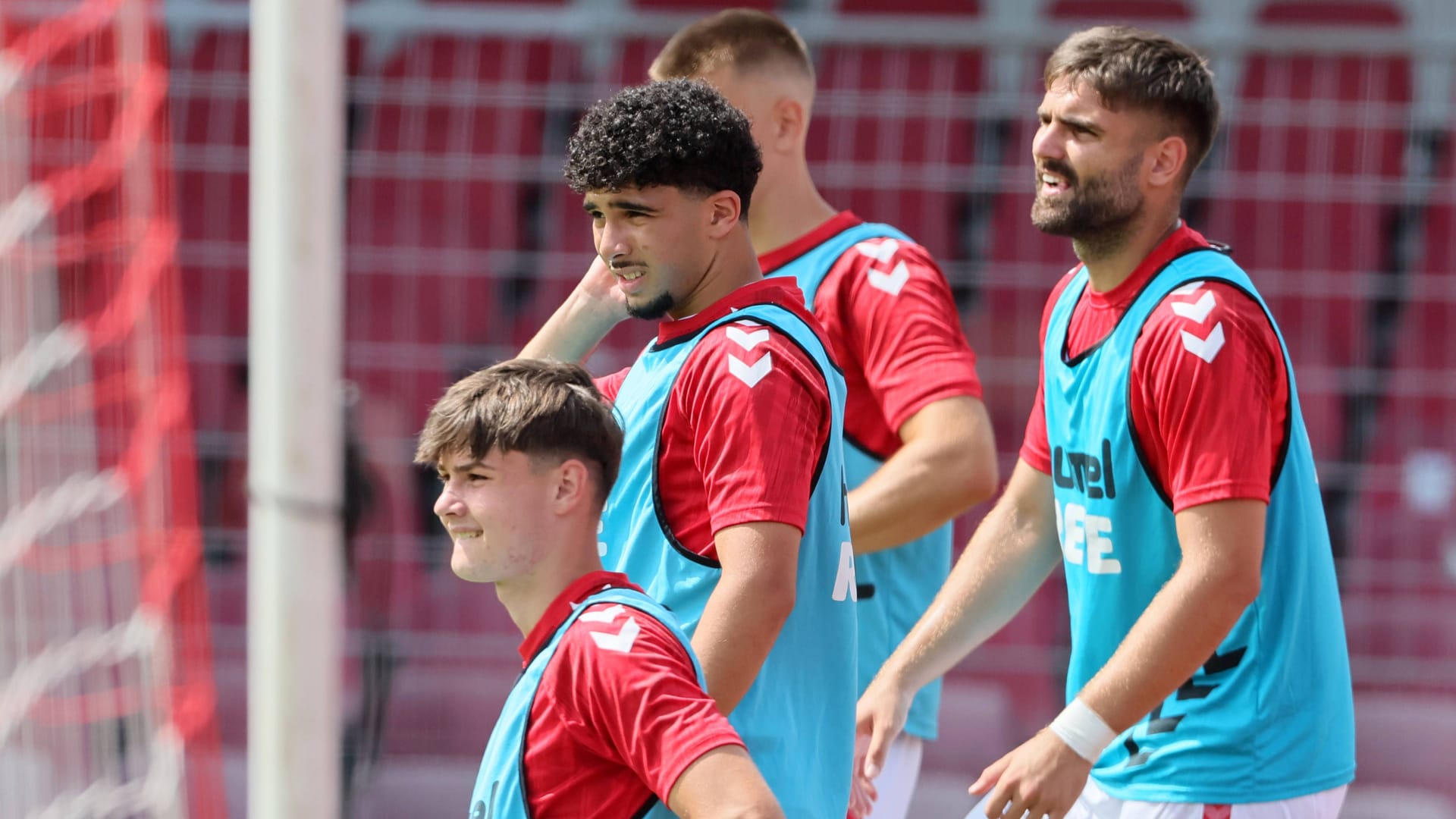 Testspiel im Südstadion, von links: Jaka Cuber Potocnik, Fayssal Harchaoui und Nikola Soldo.