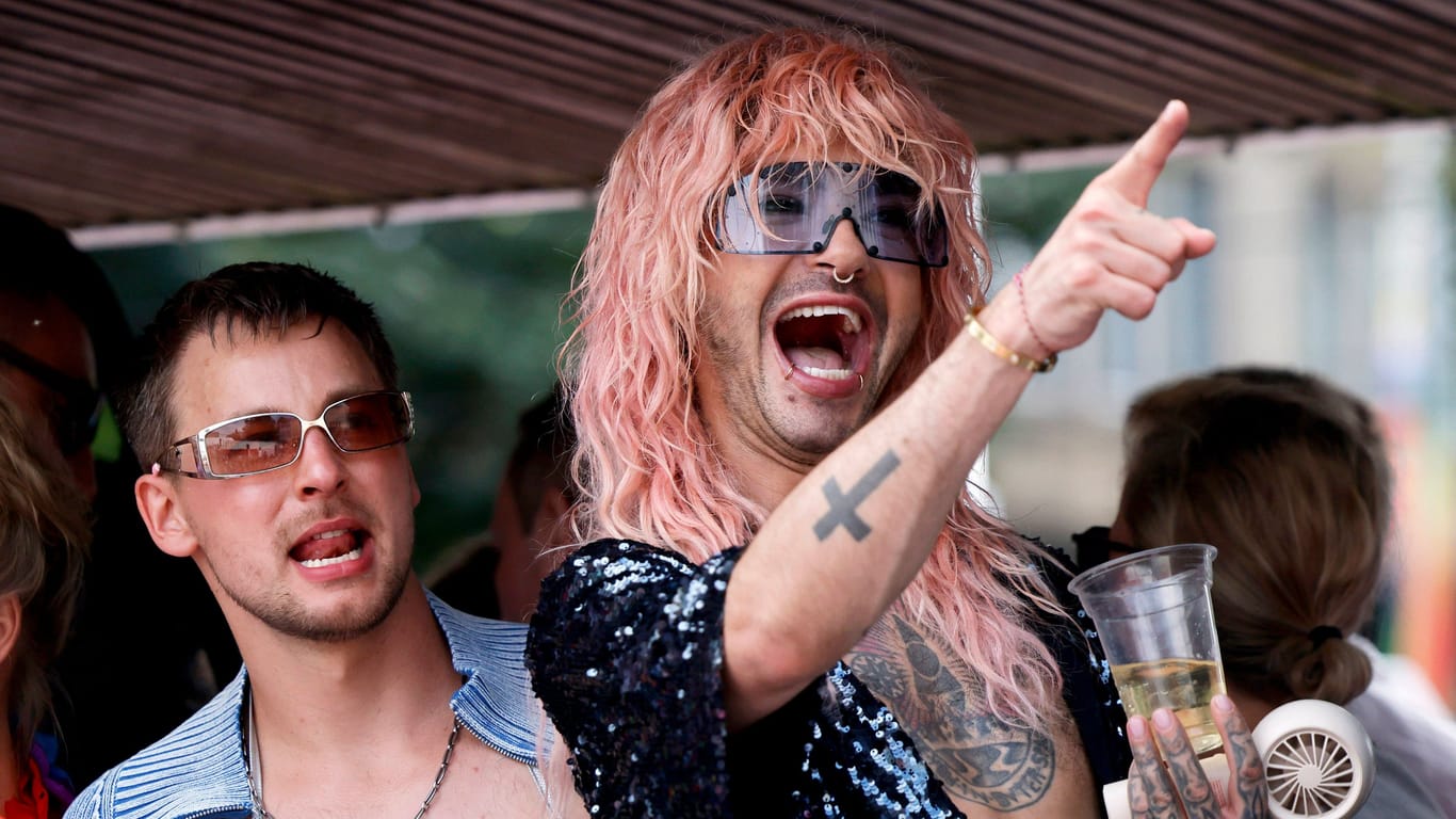 Timmi Trinks und Bill Kaulitz: Der Schauspieler und der Musiker feierten gemeinsam beim CSD in Köln.