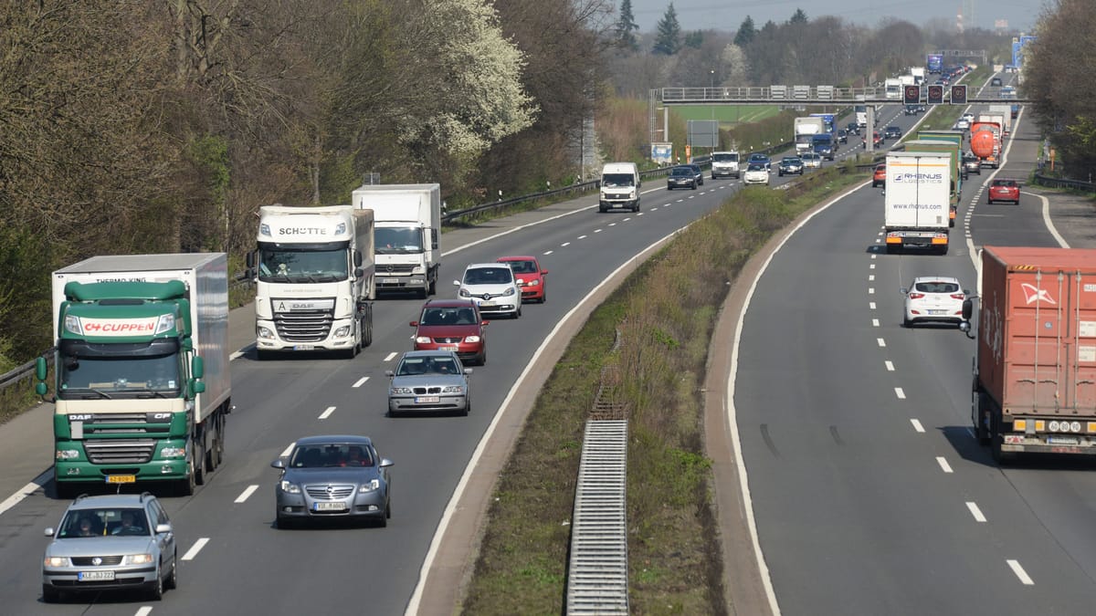 A57 bei Düsseldorf: Strecke für fast zwei Wochen dicht
