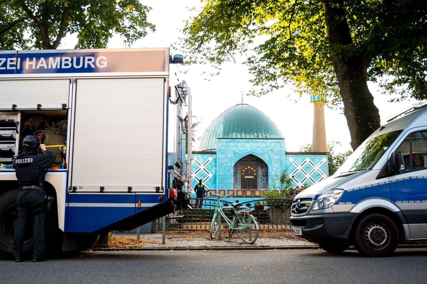 Razzien gegen Islamisten - Blaue Moschee Hamburg