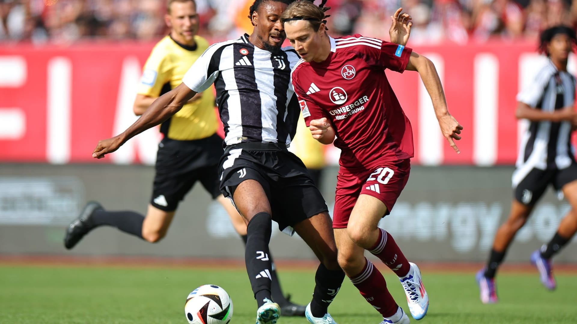 1. FC Nürnberg - Juventus Turin