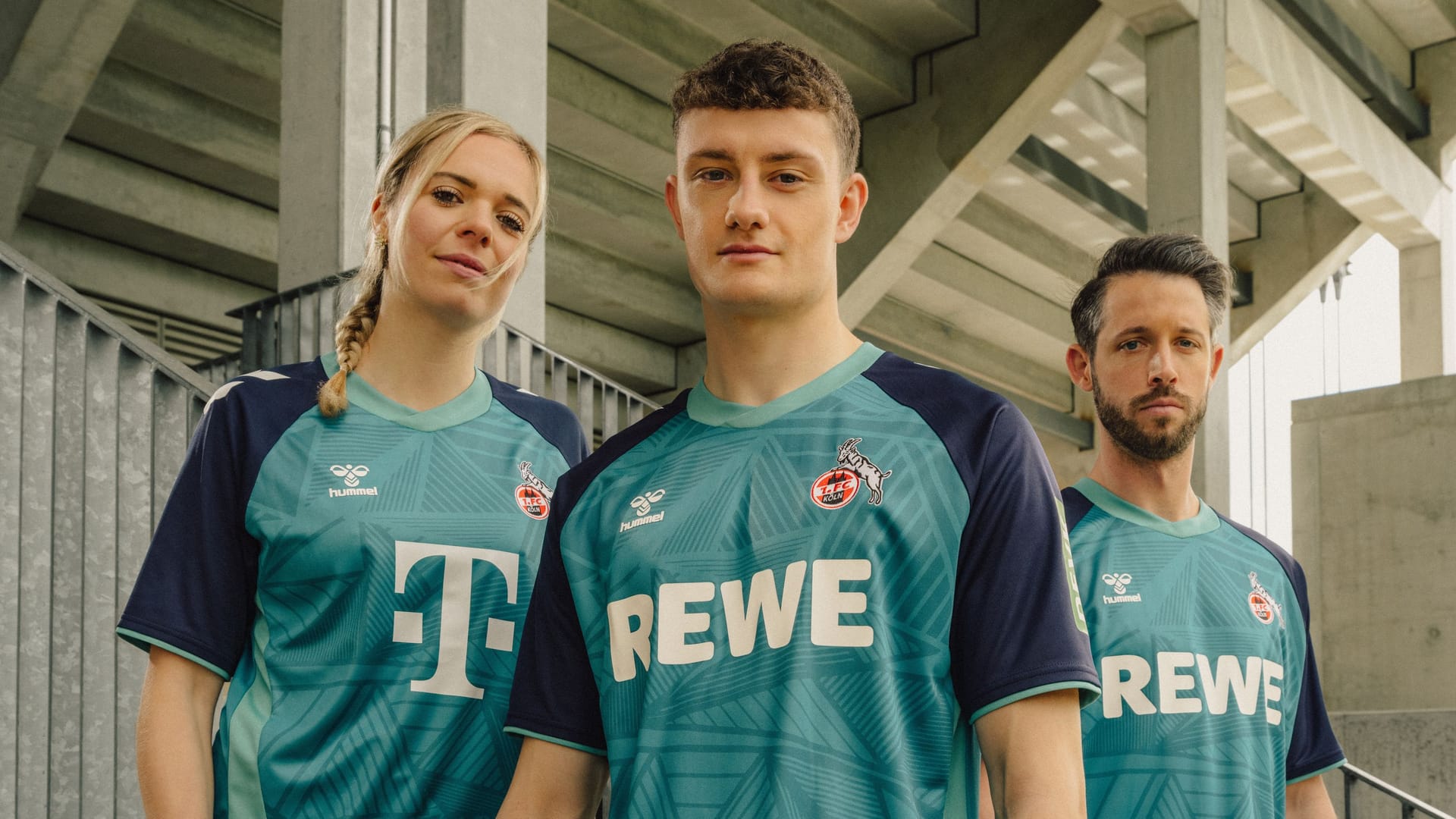 Das neue Ausweichtrikot des 1. FC Köln in der Saison 2024/25.