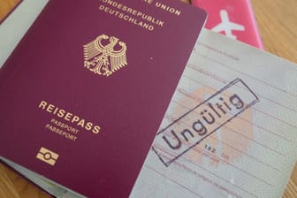 Die letzte Rettung vor dem Urlaub: De Reiseausweis als Passersatz können Grenzbehörden direkt vor Ort ausstellen.