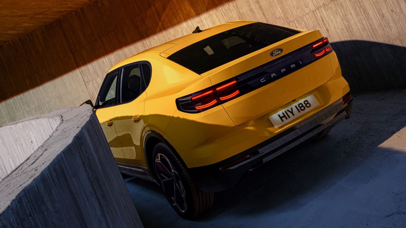 Bullig: Das Heck macht den Capri zum Crossover-Coupé.