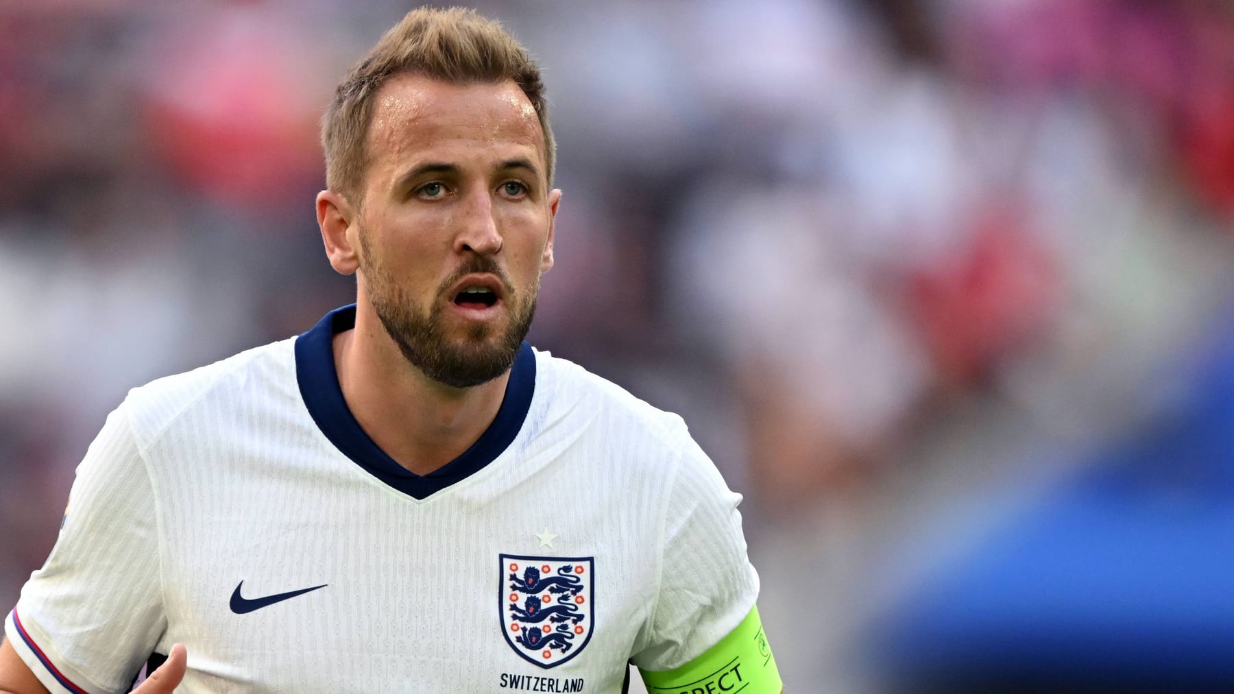 Inglaterra vence a Harry Kane en semifinales con el BVB