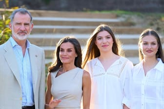 Die spanische Königsfamilie nahm bei einer Veranstaltung an der Costa Brava teil.