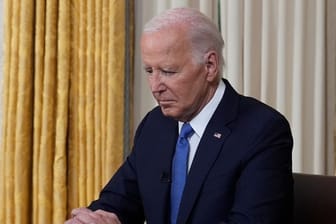 Joe Biden: Dem US-Präsidenten fällt es laut Expertin schwer, seine Macht abzugeben.