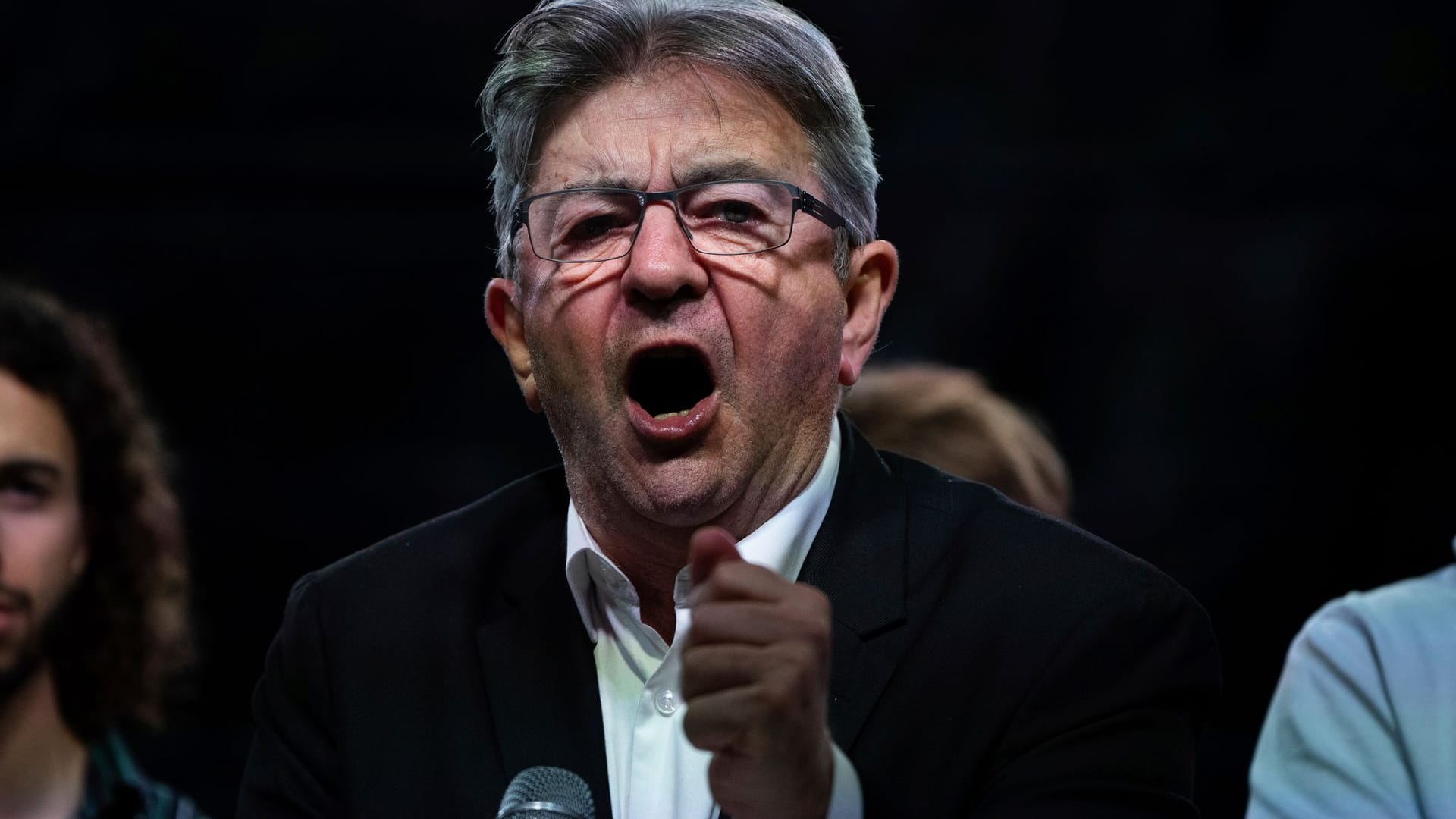 Frankreichs Linkspartei stoppt Beratung zu Regierungsbildung Frankreichs Linkspartei stoppt Beratung zu Regierungsbildung