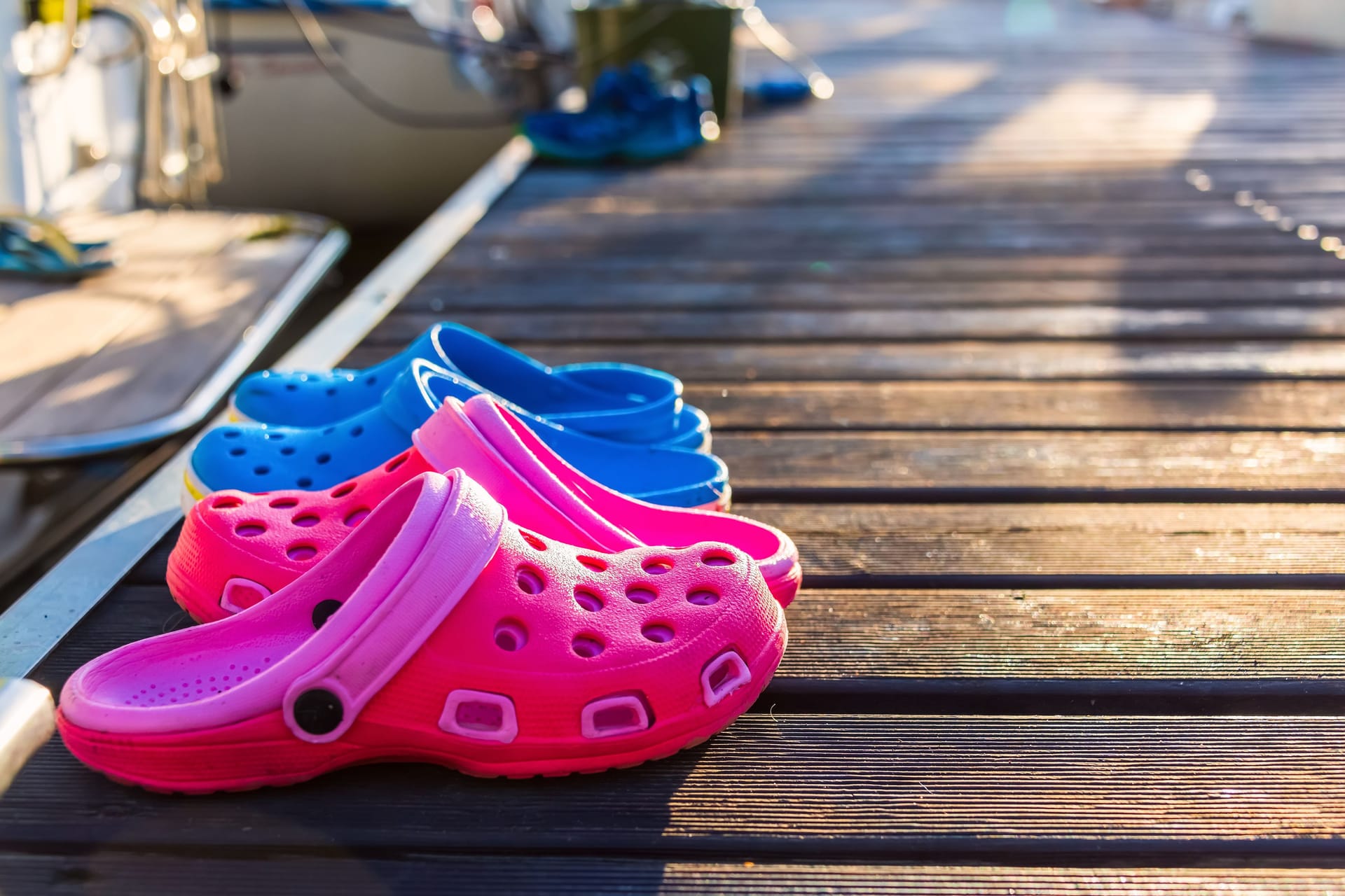 Finden Sie heute Ihr ideales Paar: Amazon senkt die Preise für verschiedene Crocs-Modelle. (Symbolbild)