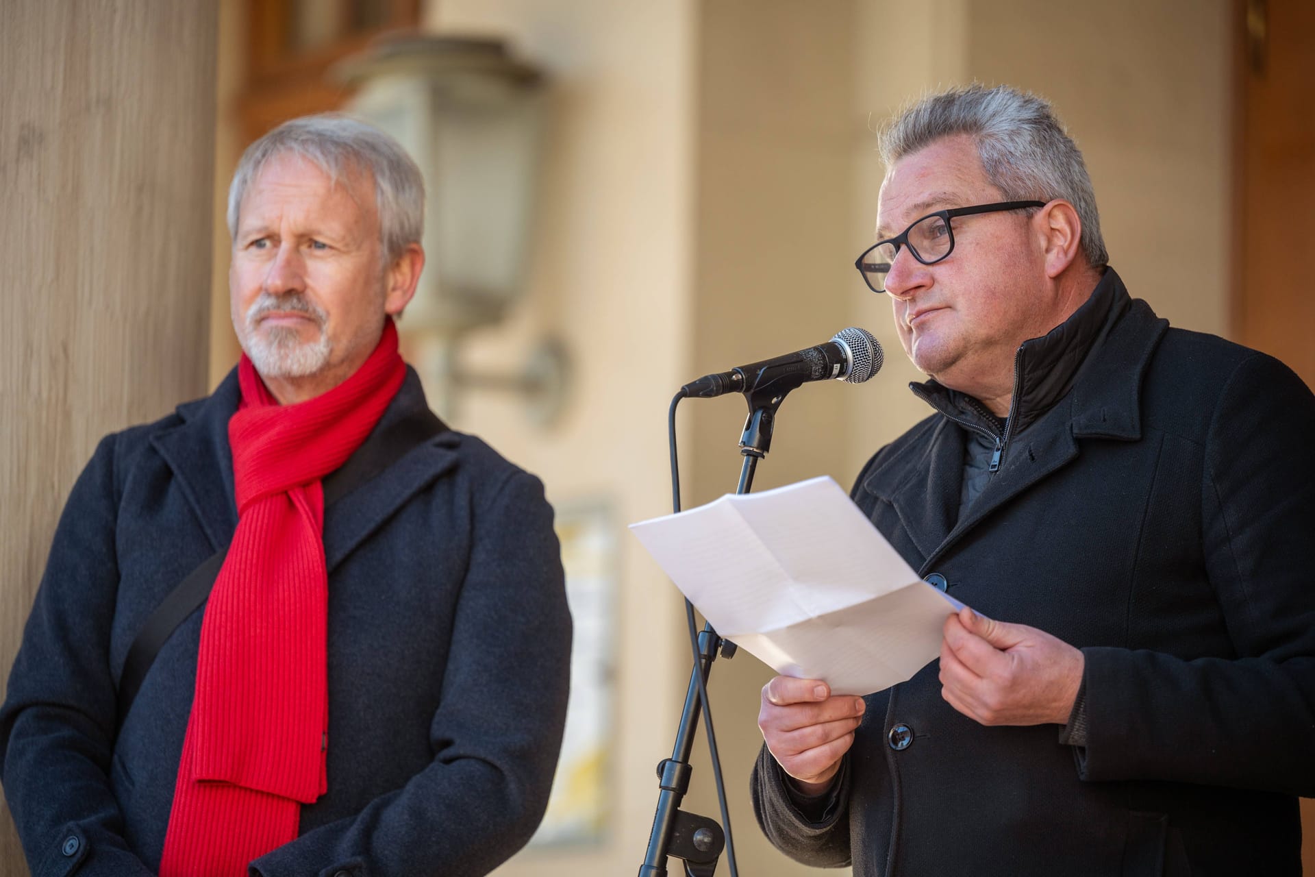 Jens-Christian Wagner: Bei einer Gedenkveranstaltung zum russischen Überfall in Weimar kritisierte er "gewaltbereite Neonazis" unter prorussischen Demonstranten.