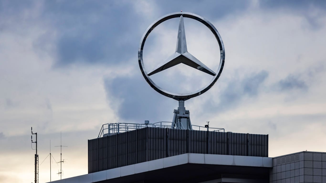 Proteste bei Mercedes: Der Autobauer will seine Autohäuser verkaufen.