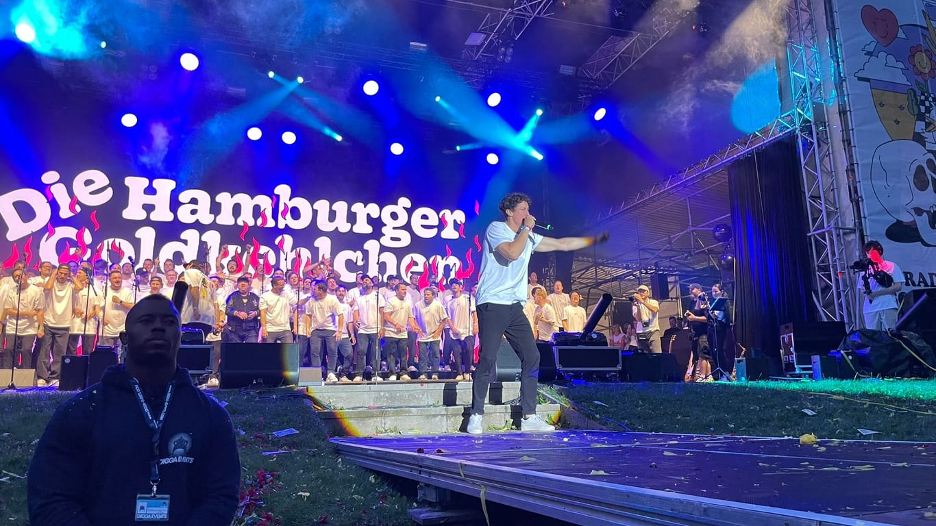 Die Hamburger Goldkehlchen treten im Stadtpark auf: Das Konzert war innerhalb kürzester Zeit ausverkauft.