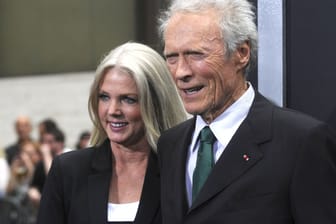 Clint Eastwood und Christina Sandera: Sie waren zehn Jahre lang ein Paar.