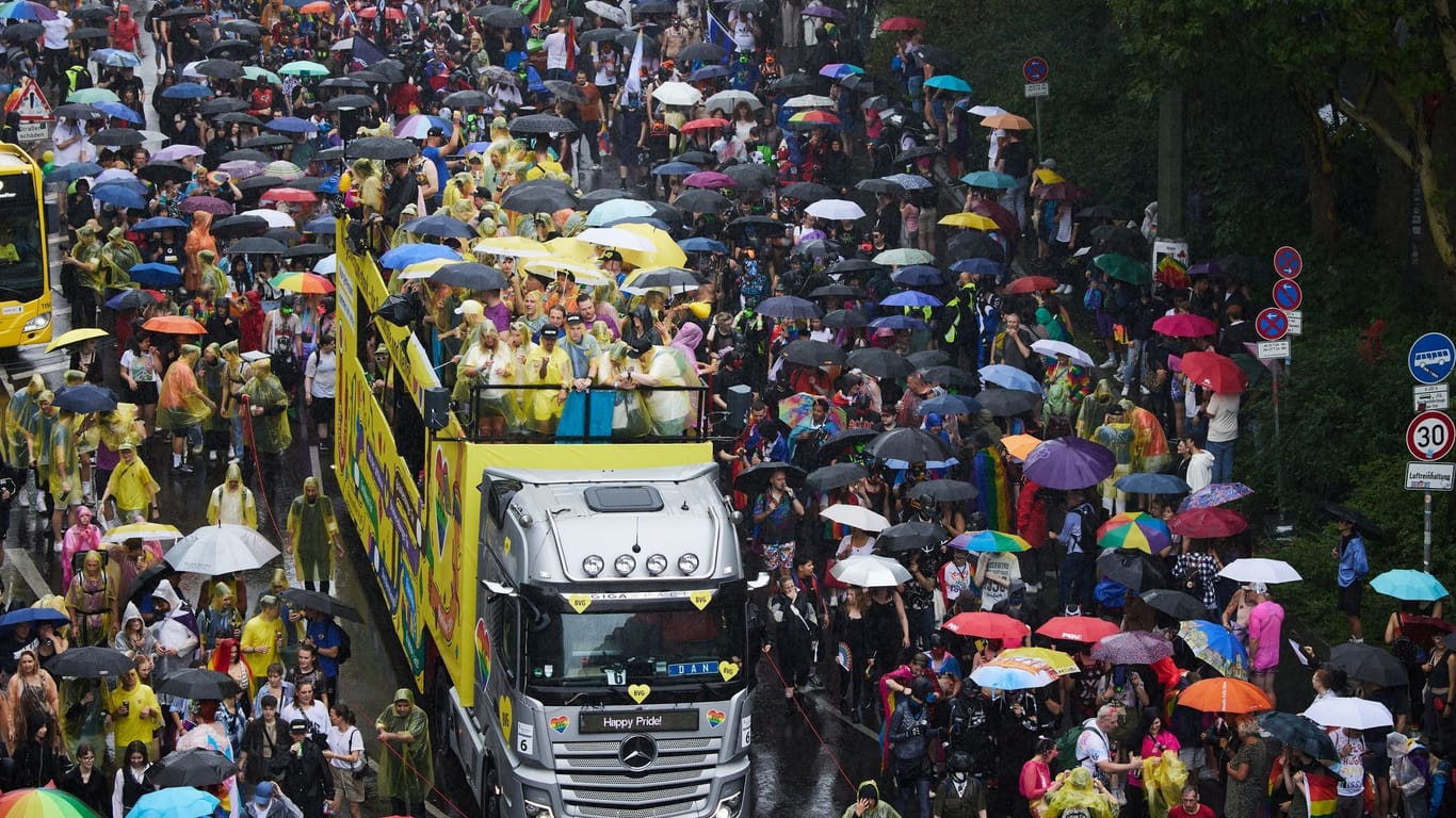 46. Berlin Pride Umzug zum Christopher Street Day