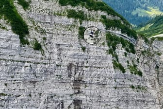 Hier drohte er abzustürzen: Die Bergwacht hat in Ruhpolding einem Mann womöglich das Leben gerettet.