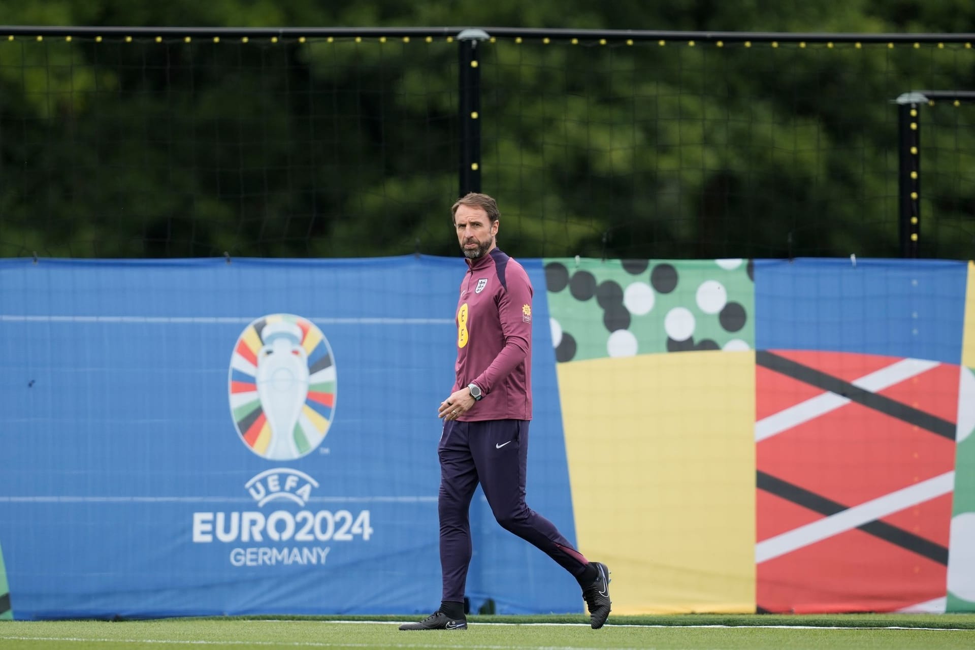 Euro 2024: Training England