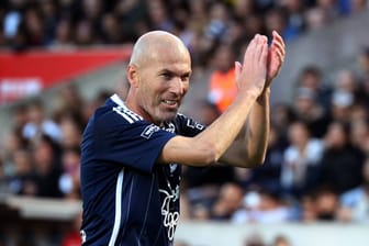 Zinédine Zidane begann seine große Karriere bei Girondins Bordeaux (Archivbild).