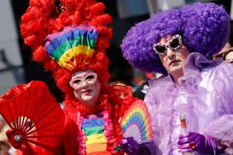 Menschen bei dem Christopher Street Day (Archivbild): Mit der Demonstration soll die queere Sichtbarkeit gestärkt werden.