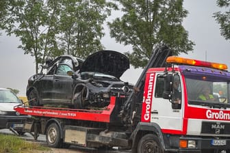 Drei Tote bei schwerem Unfall bei Naumburg