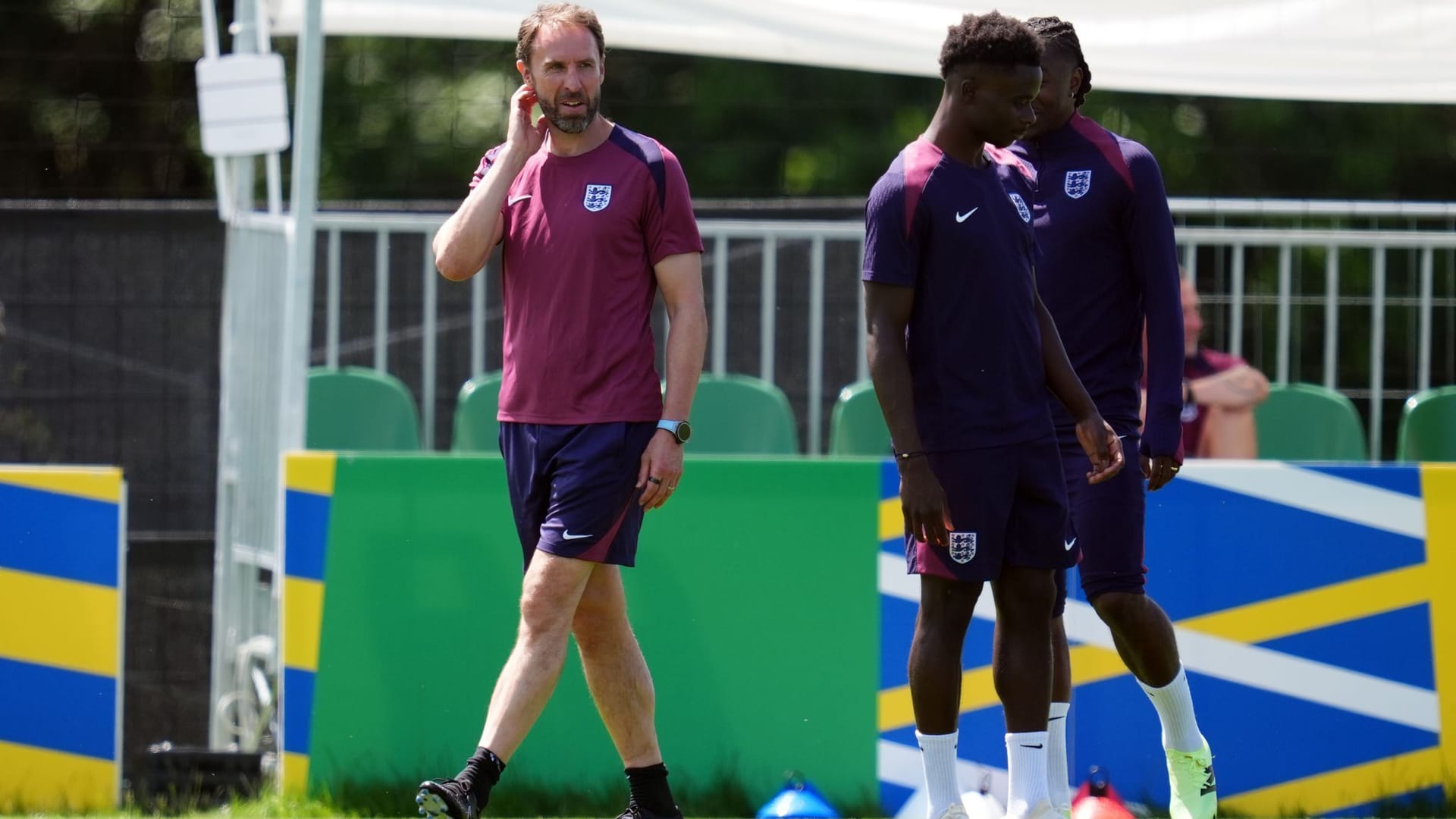 Euro 2024: Training England