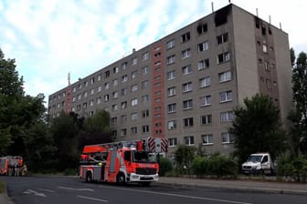 Berlin-Weißensee: Die Berliner Feuerwehr wurde am Montagmorgen zu einem Wohnungsbrand alarmiert.