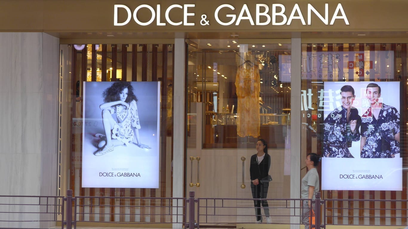 Dolce & Gabbana Filiale in China (Symbolbild): In China erwirtschaftet das Unternehmen 16 Prozent seines Umsatzes.