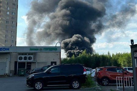 Foto soll Explosion am Bahnhof von St. Petersburg zeigen: Laut ukrainischen Bloggern sollen Partisanen für den Anschlag verantwortlich sein.