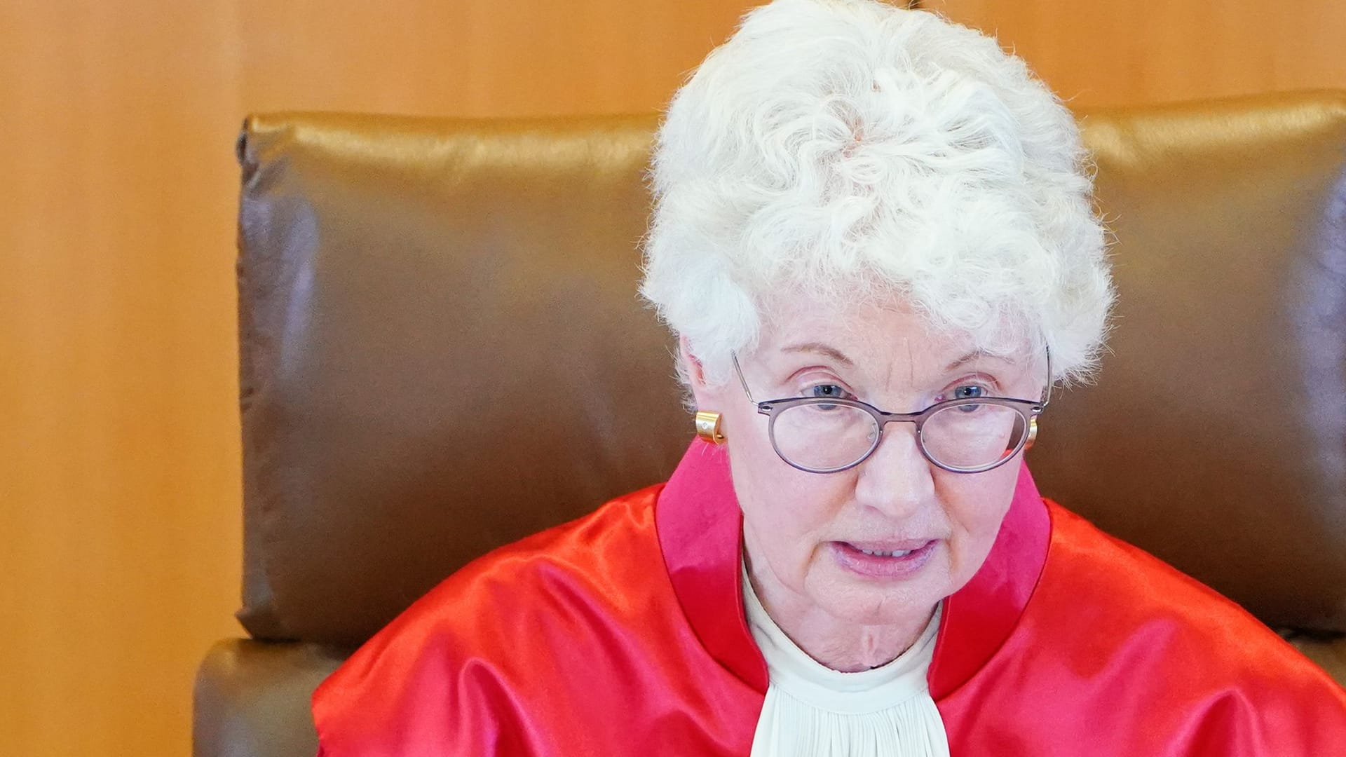 Doris König: Die Vizepräsidentin des Zweiten Senats des Bundesverfassungsgerichts (BVerfG) verlas das Urteil.
