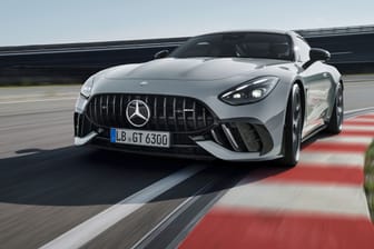 Für Rennstrecke und Alltag: Mercedes zeigt ein neues Topmodell des AMG GT.