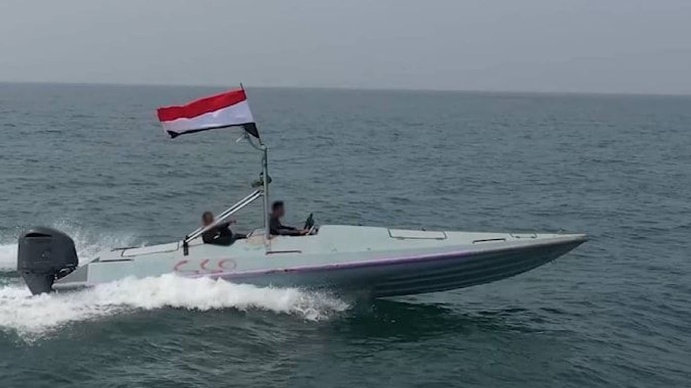 Das Drohnenboot "Toophan al-Mudammer": Es soll bis zu 85 km/h schnell werden.