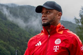 Vincent Kompany: Der neue Cheftrainer bereitet den FC Bayern derzeit im Trainingslager am Tegernsee auf die Saison vor.