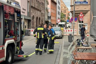 Mit einem Großaufgebot war die Feuerwehr angerückt und sperrte den Altstadtbereich weiträumig ab.