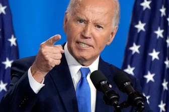 Joe Biden spricht nach dem Nato-Gipfel in Washington zu Journalisten.