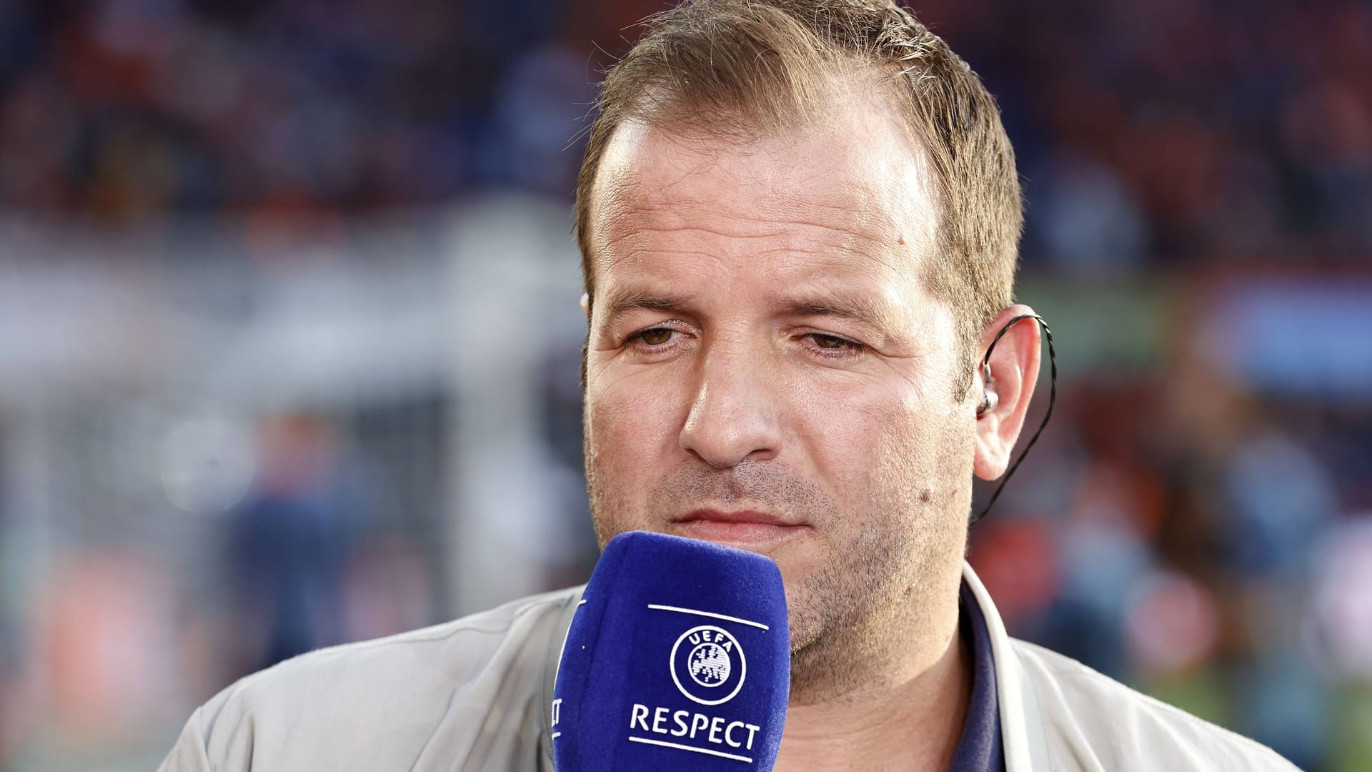 Rafael van der Vaart: Der Niederländer kritisierte einen seiner Landsmänner im TV.