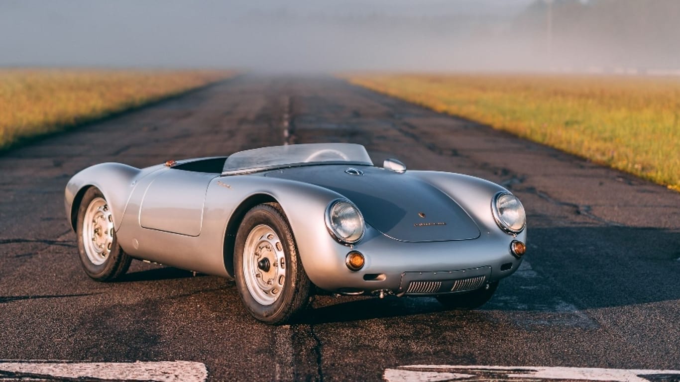 Fliegengewicht auf Rädern: Der Porsche 550 Spyder wiegt gerade einmal 550 Kilogramm.