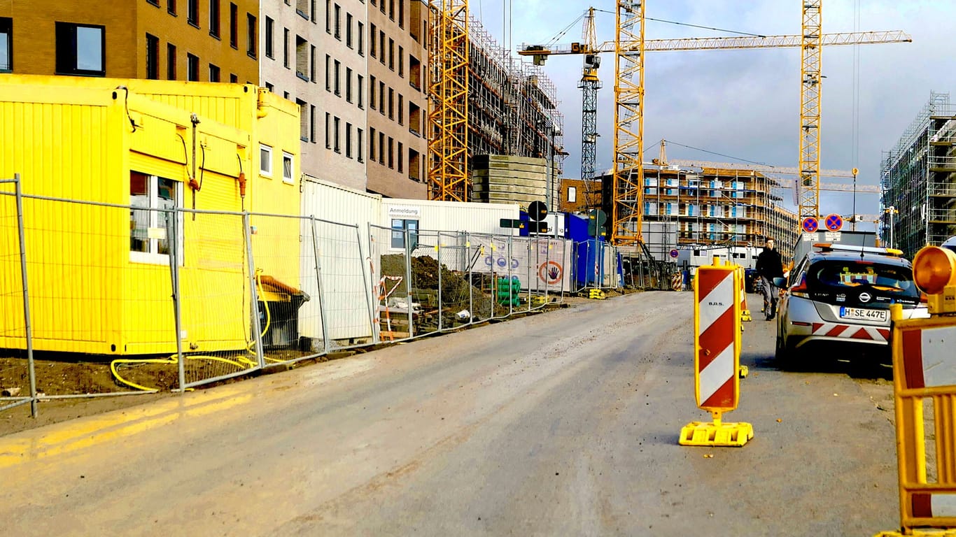 Ein Bauprojekt in Hannover (Archivbild): Die Stadt hat 2023 mehr als 4.000 neue Wohnungen fertiggestellt.