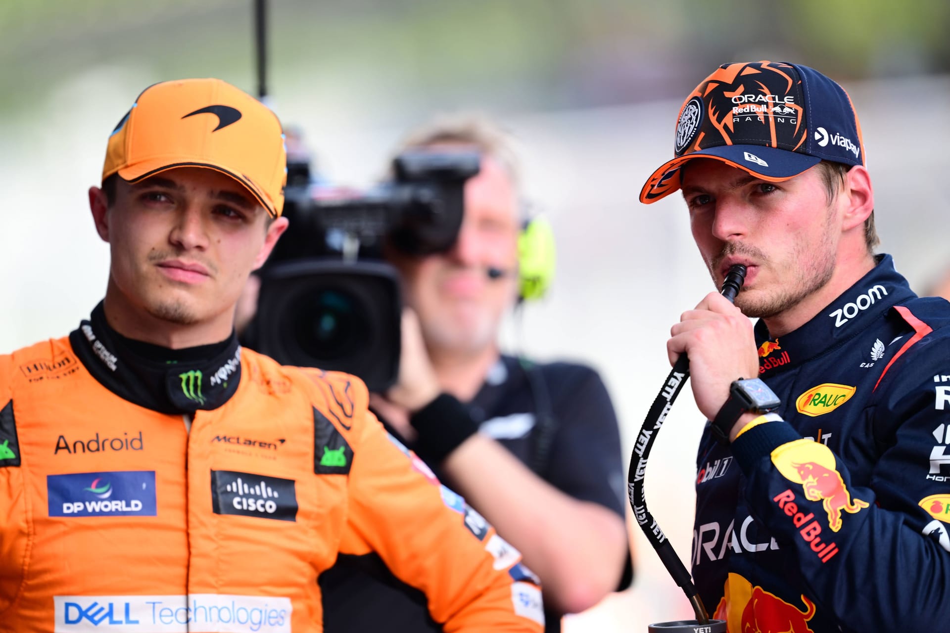 Lando Norris (links) und Max Verstappen: Die beiden könnten von guten Freunden zu erbitterten Rivalen werden.