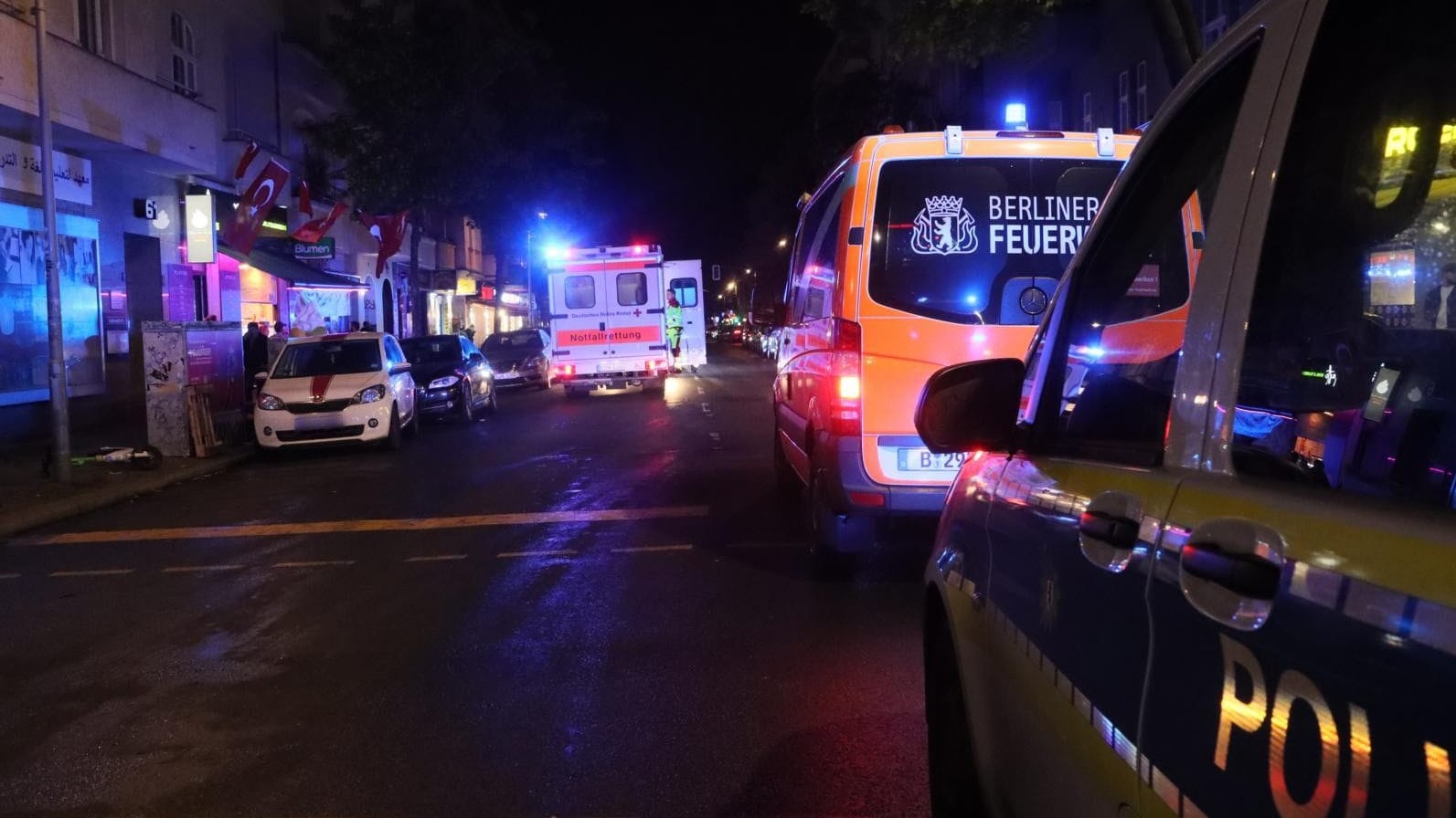 Der Einsatzort in Neukölln: Hier wurde ein Rettungssanitäter angegriffen.