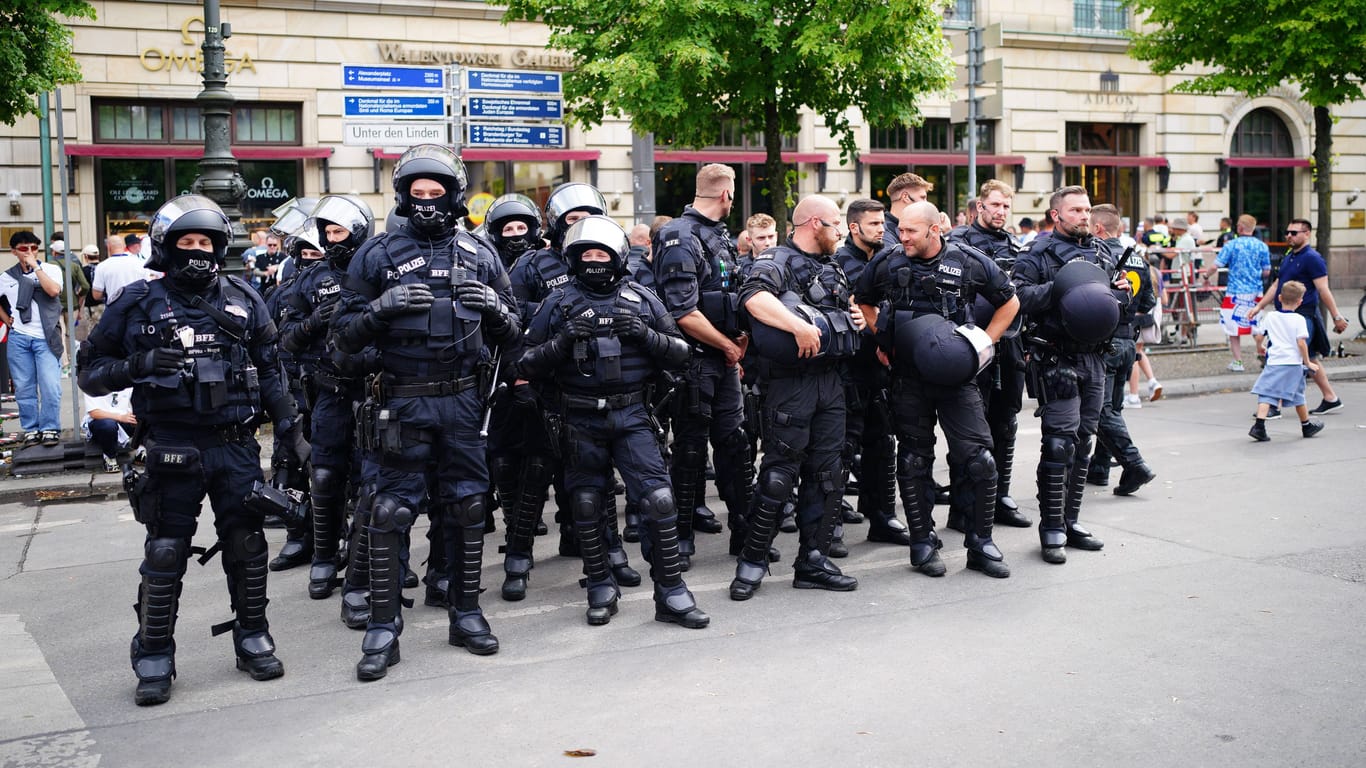 Polizei vor dem Finale der EM 2024: In Berlin gab es 133 Festnahmen rund um das Endspiel.