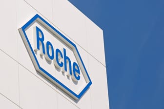 Roche sign in front at the Roche Diagnostics campus in Rotkreuz, Switzerland