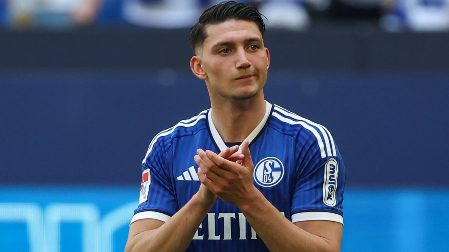 Yusuf Kabadayi im Schalke.-Trikot: Der Offensivspieler war in der vergangenen Saison vom FC Bayern ausgeliehen.