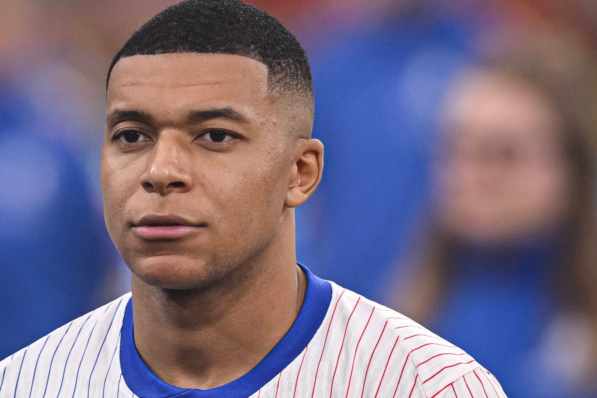 Kylian Mbappé: Der Stürmer will sich offenbar breit aufstellen.